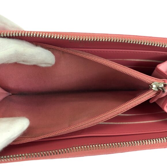 CHANEL Pink Caviar Leather Logo Wallet - Picture 9 of 10